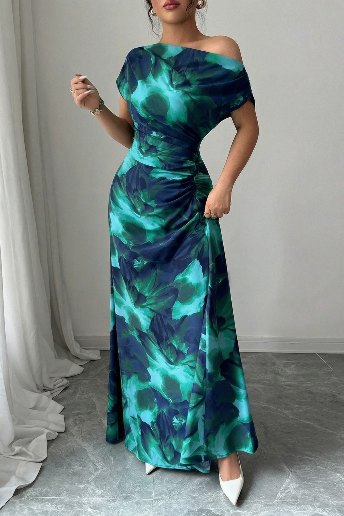 The Taormina | Vestido Largo de Un Hombro con Estampado Mármol