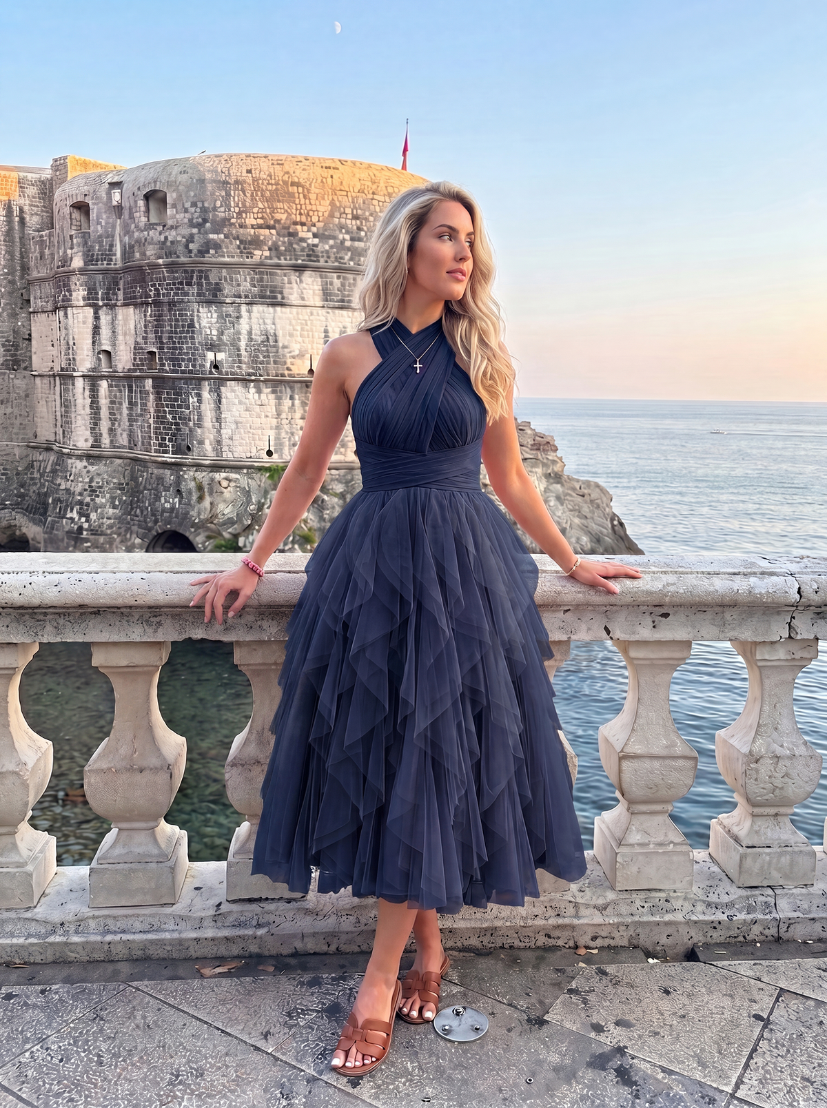 VESTIDO MIDI DE TUL CON VOLANTES EN CASCADA | AZUL TINTA ALISSA