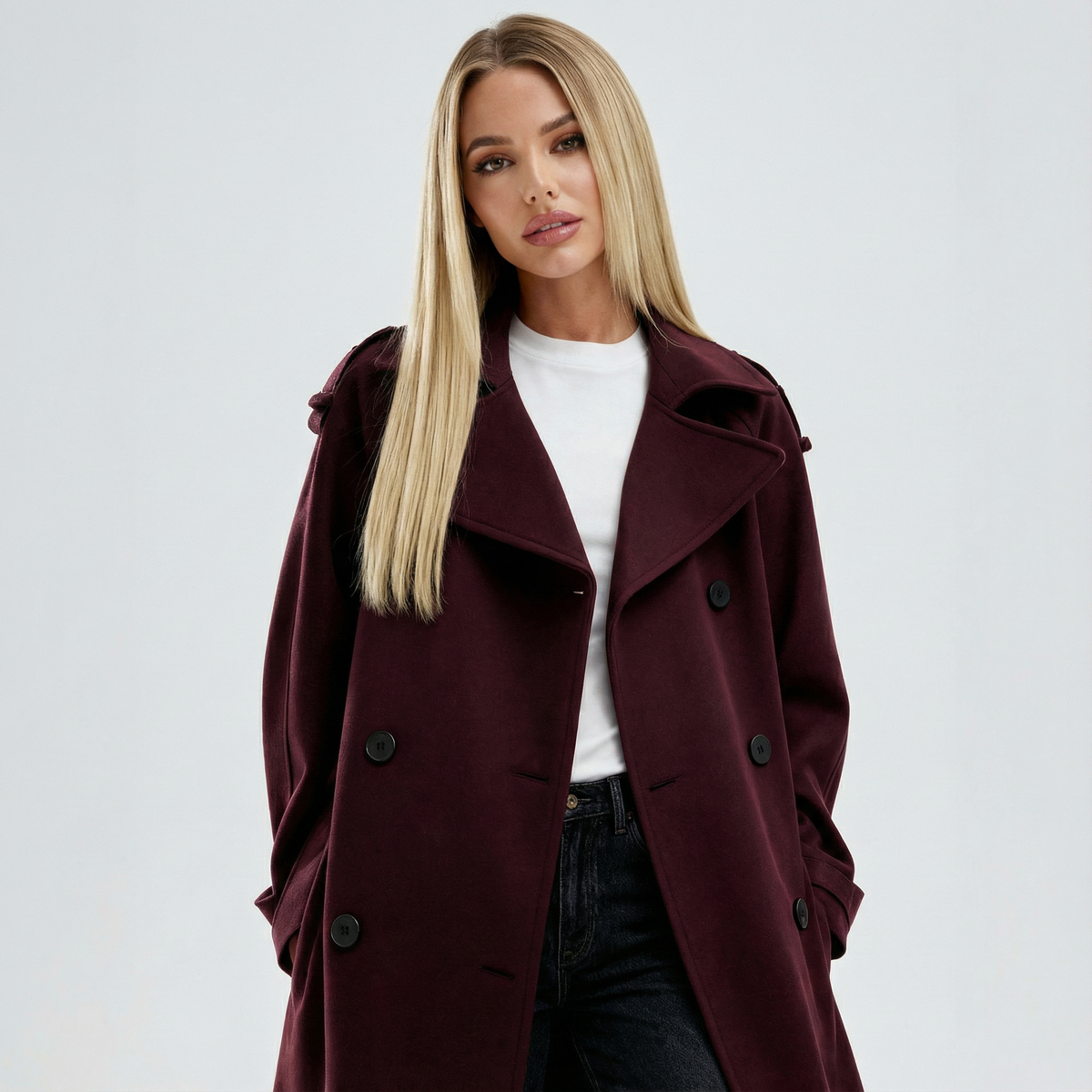 AMALIA™ | Gabardina burdeos