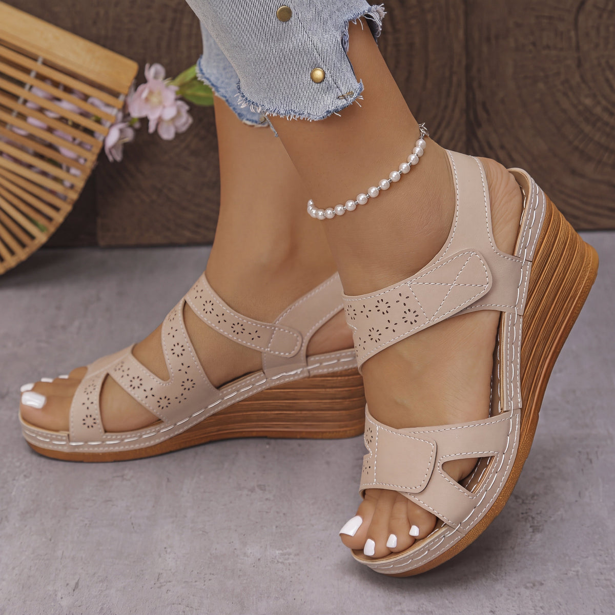 NUVOLA | SANDALIA COMFORT CON CUÑA