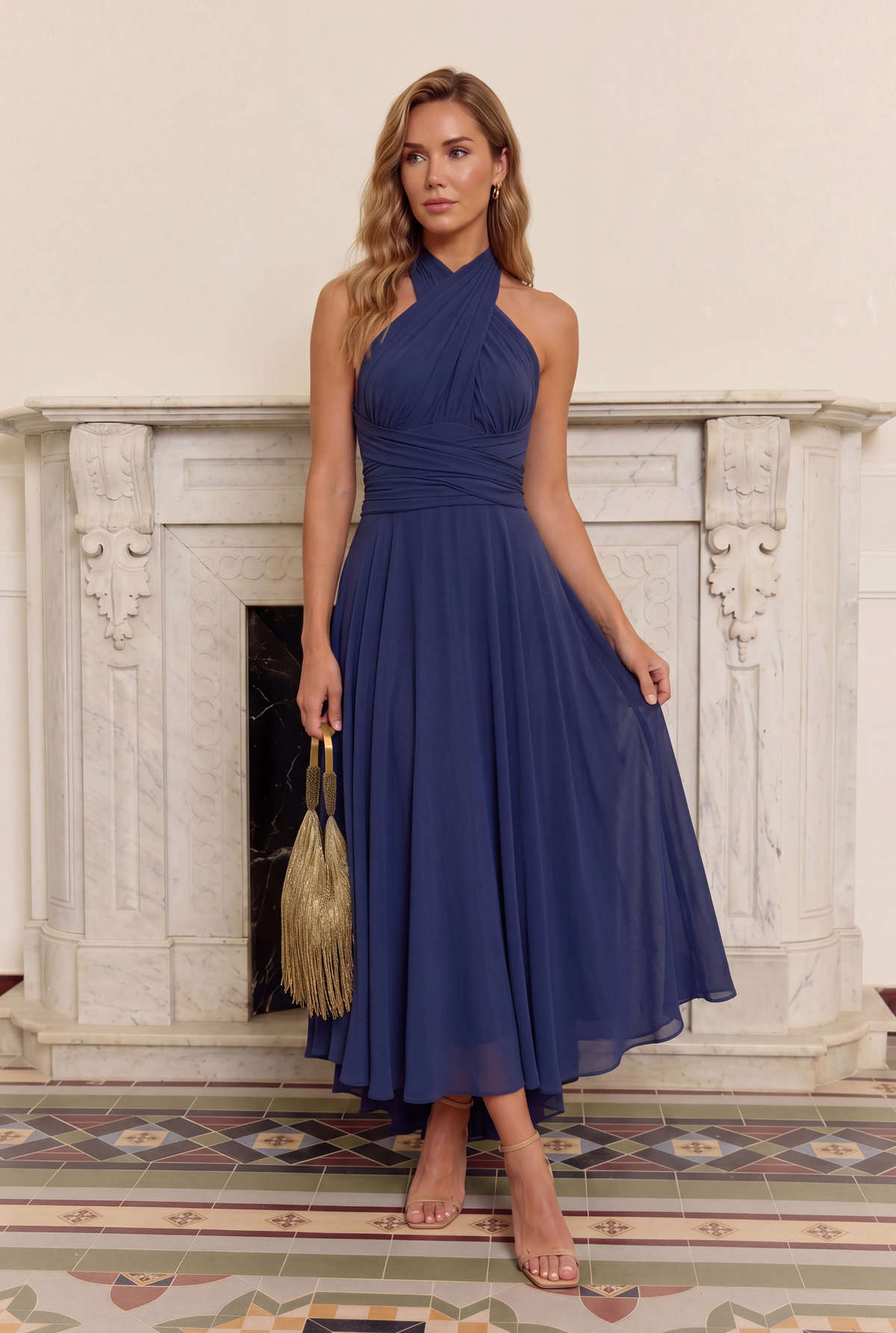 The Murano | Vestido azul marino con falda asimétrica y múltiples formas de llevar