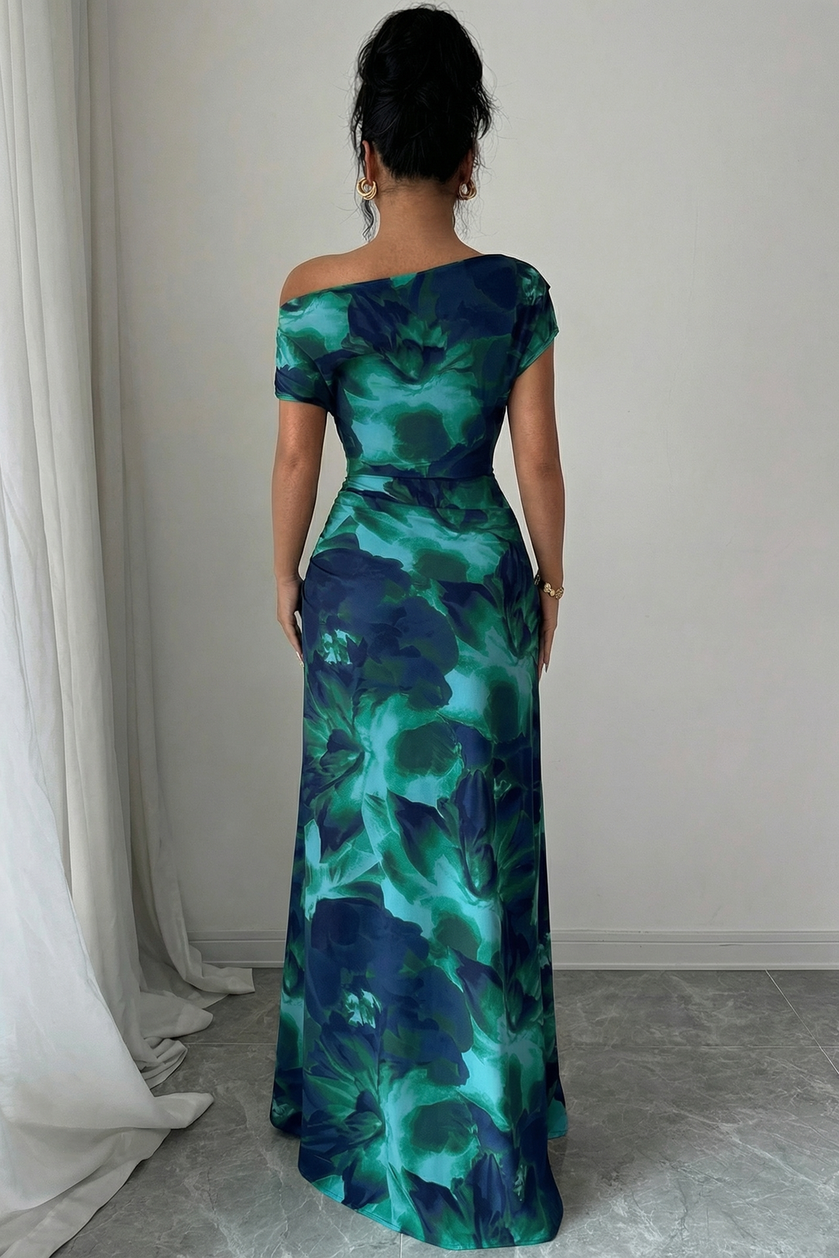The Taormina | Vestido Largo de Un Hombro con Estampado Mármol